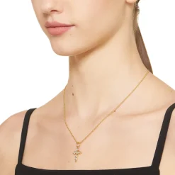 18K CLASSIC CROSS PENDANT