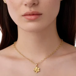 18K GOLDEN FLOWER PENDANT