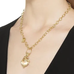 18K LARGE VINE AMULET