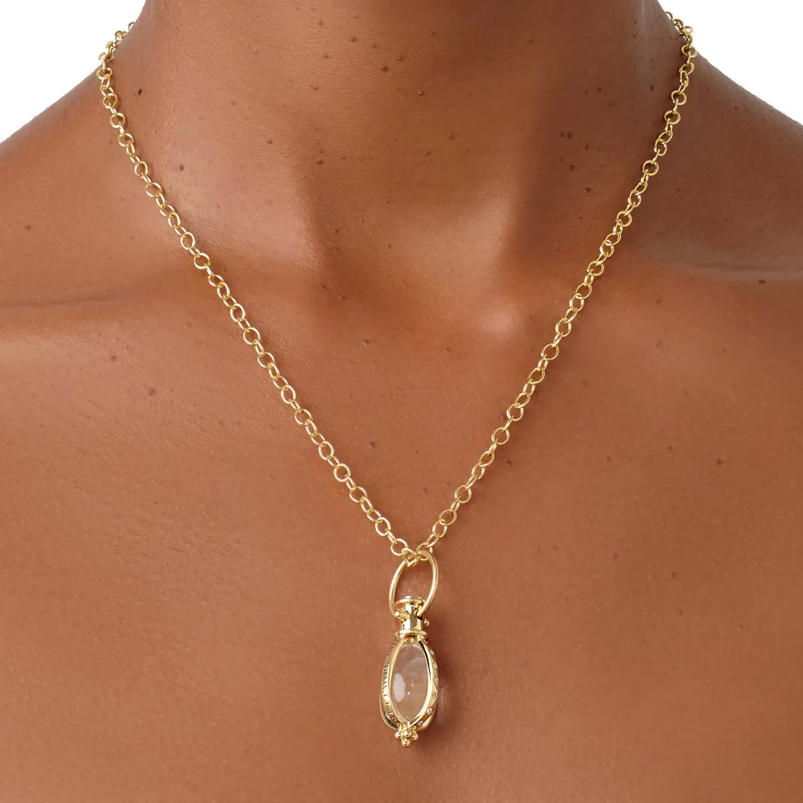 18K SMALL ASTRID AMULET