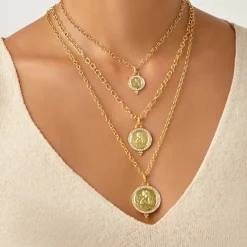 18K SMALL DIAMOND PAVÉ ANGEL PENDANT