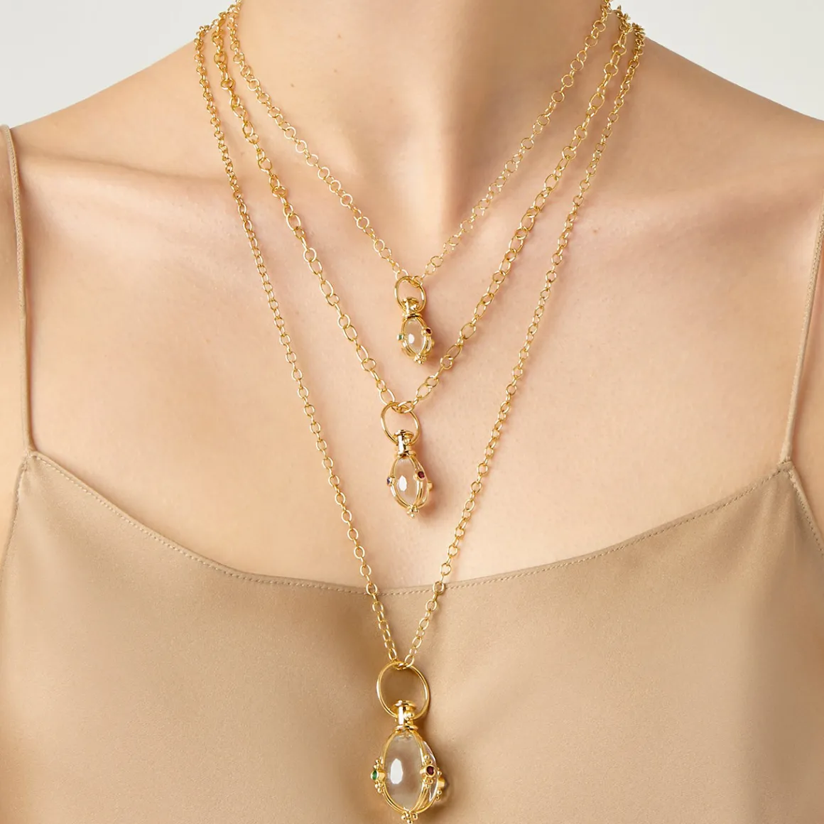 18K SMALL PRECIOUS AMULET
